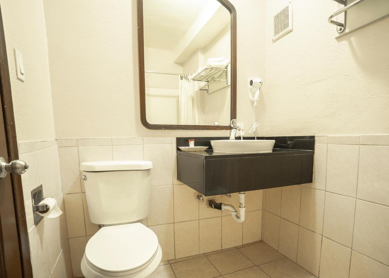 Value Inn Hollywood ลอสแอนเจลิส ภายนอก รูปภาพ